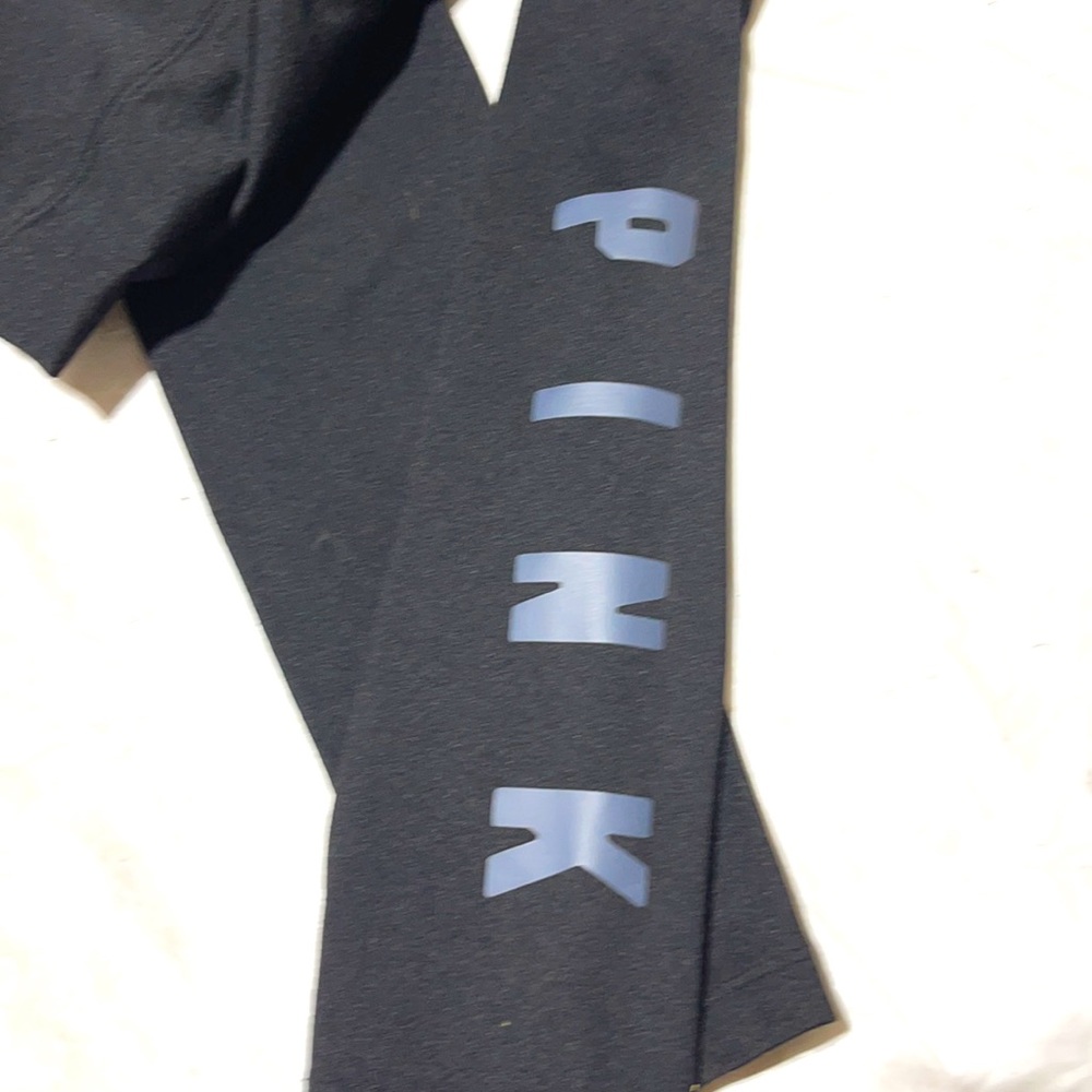 Black VS Pink Leggings XS